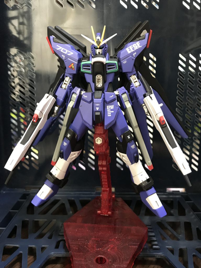 インフィニットジャスティスのパターンを青くしてみた感じです。