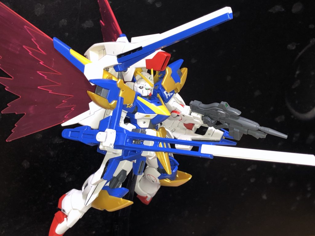 最後はV2アサルトバスターガンダム。
V2アサルトバスターと言えばこのポーズかと。