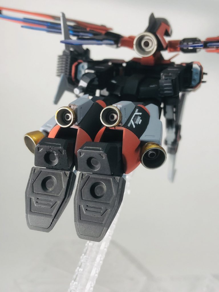 MA形態で真後ろから。
戦闘機やバイクって後ろから見るのが好きなんですよね（笑）