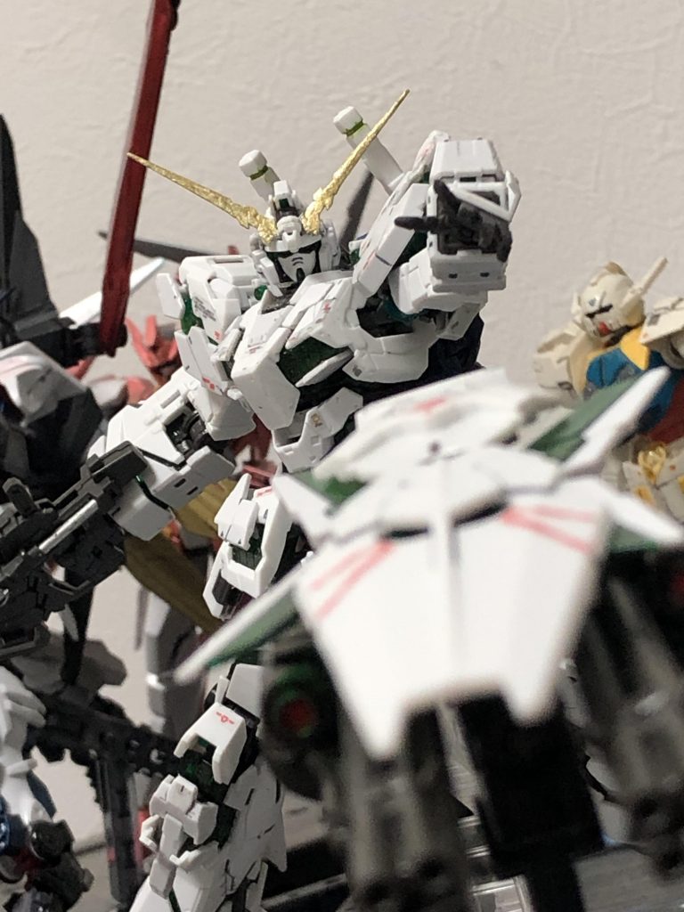 フルアーマー装備をパージした状態です！