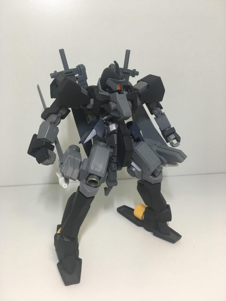 正面です。カラーリングはグラハムリスペクト。