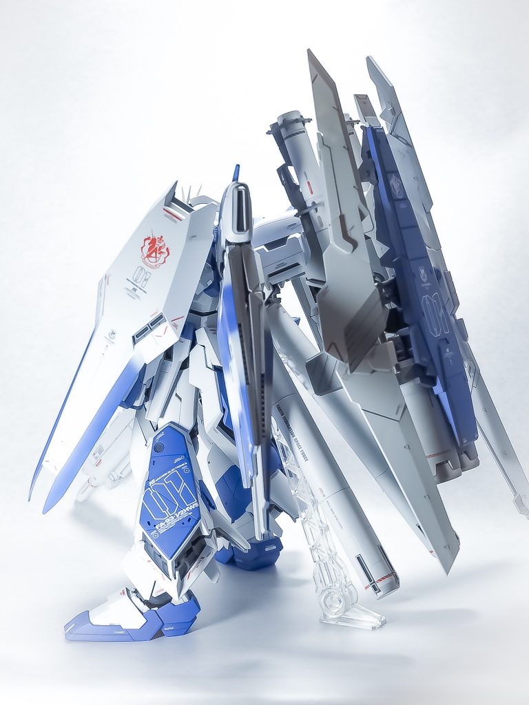 第2形態にすると、後ろ姿が凄まじいことになってますね笑