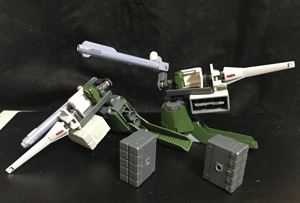 肩部 115mmレールガン、ドラグーン、10装ミサイルポッド、スラスター
脚部10連装ミサイルポッド
肩の装備見づらいかな…