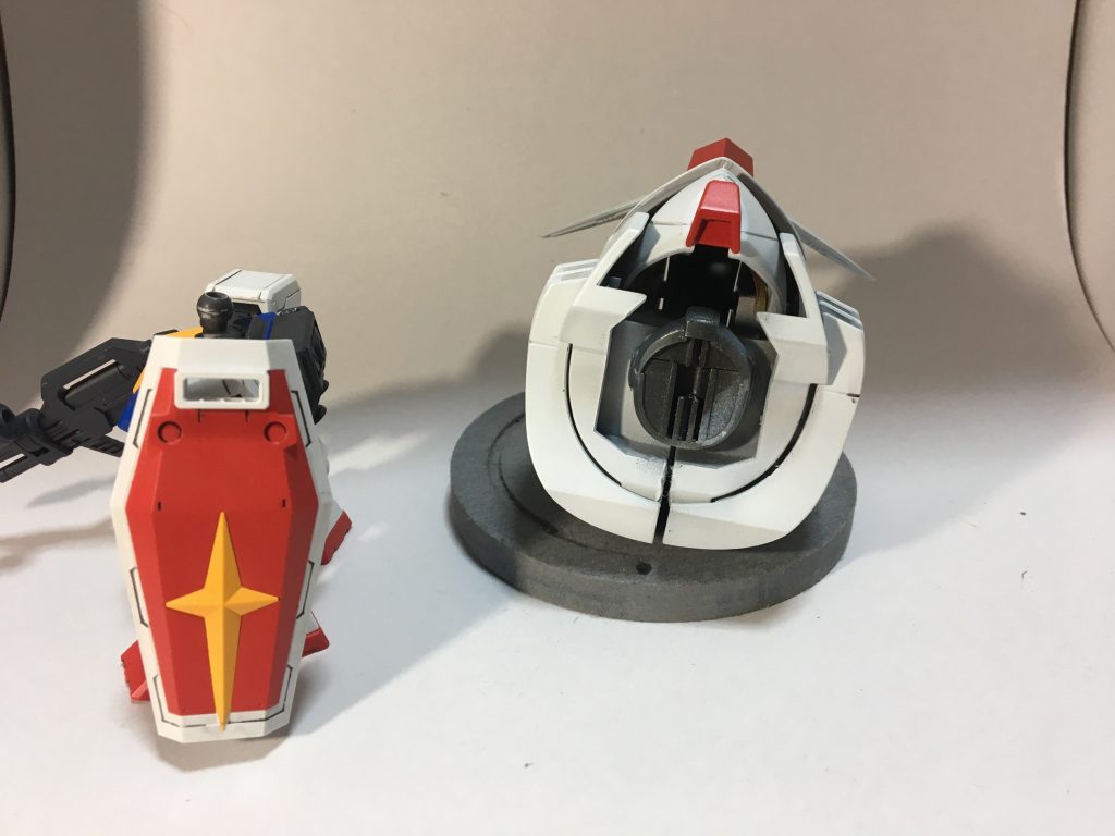 接合部はCSフレームのジム頭を切って利用しました。