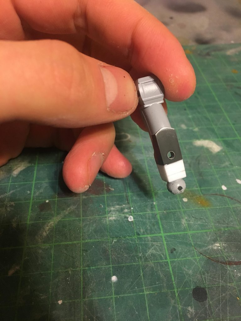 腰の部分を5mm延長しました。