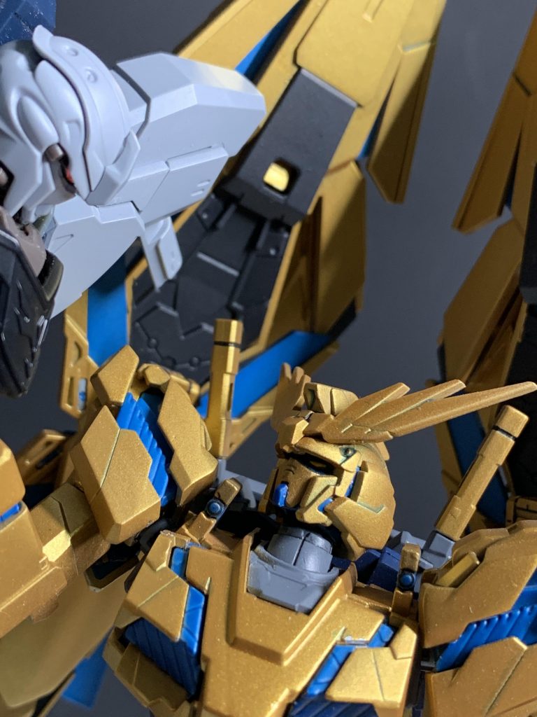 ゾルタンにとどめを刺すヨナ