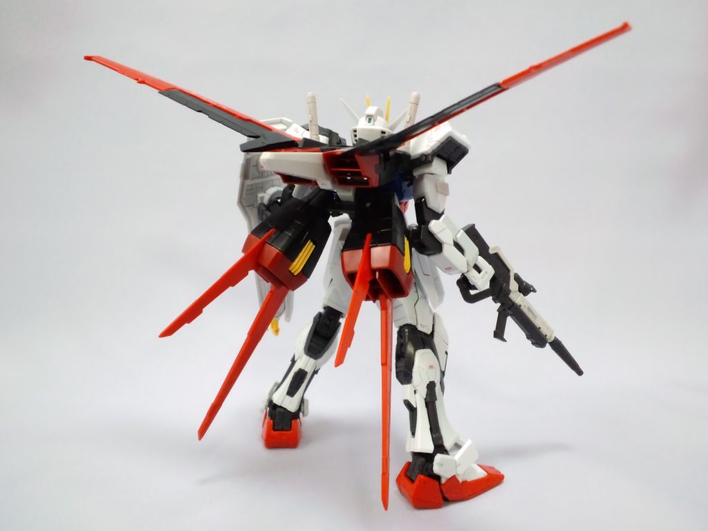 エールストライクガンダム–3枚目/制作者：チャーハン