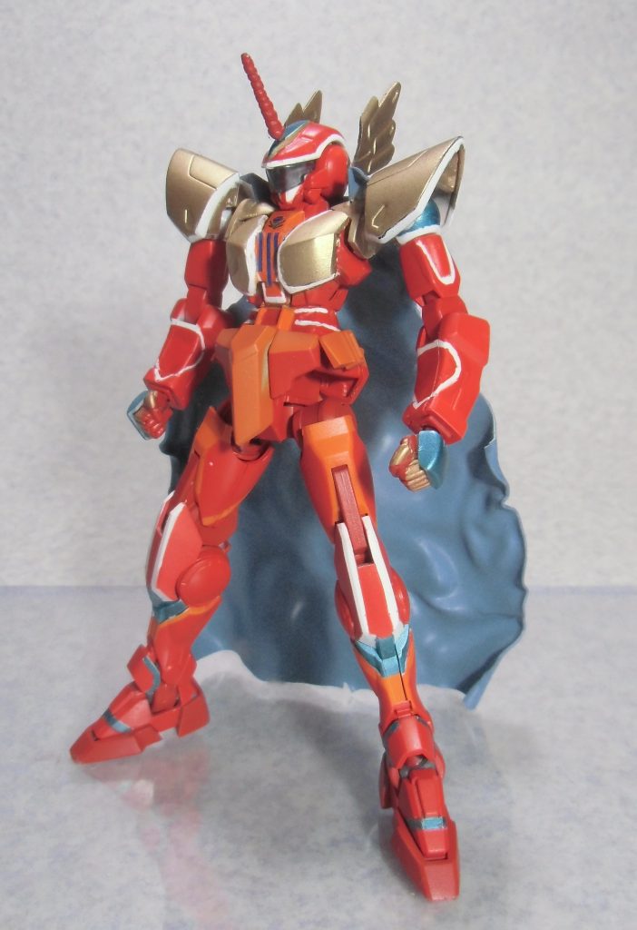 全身です。シビリアンアストレイをベースに肩と胸部にジンのパーツを使っています。
下半身はシビリアンアストレイの脚部の可動範囲が狭かったので、
ダブルオーダイバーの脚部に変更しています。