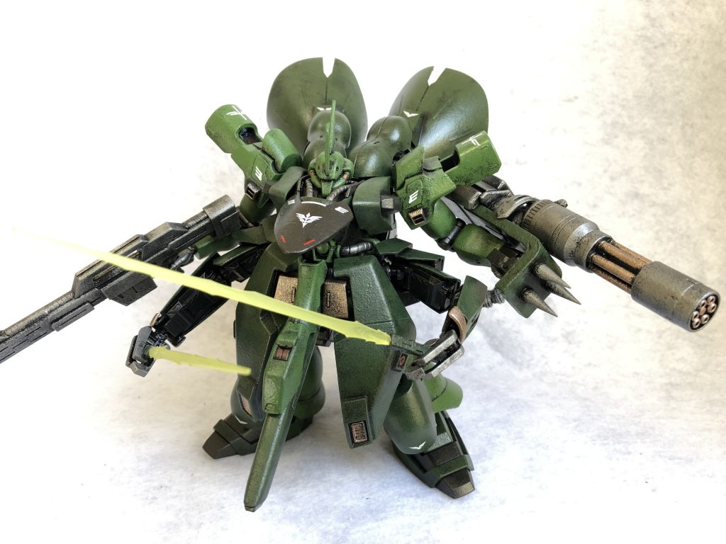 塗装は黒下地に スポンジ塗装です

1か月での製作という制約の中での作業の為 至らないところもありますが 楽しく製作できました‼︎
(o^^o)