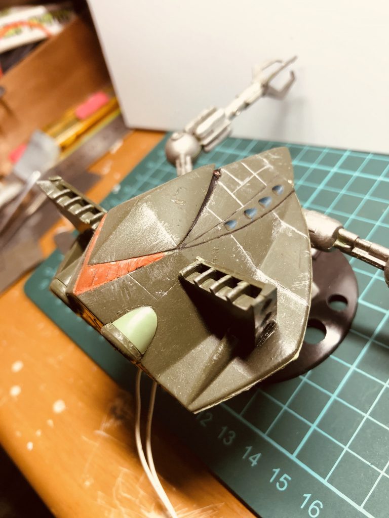 なんでこんな目立つ所を塗り忘れたんだろうw