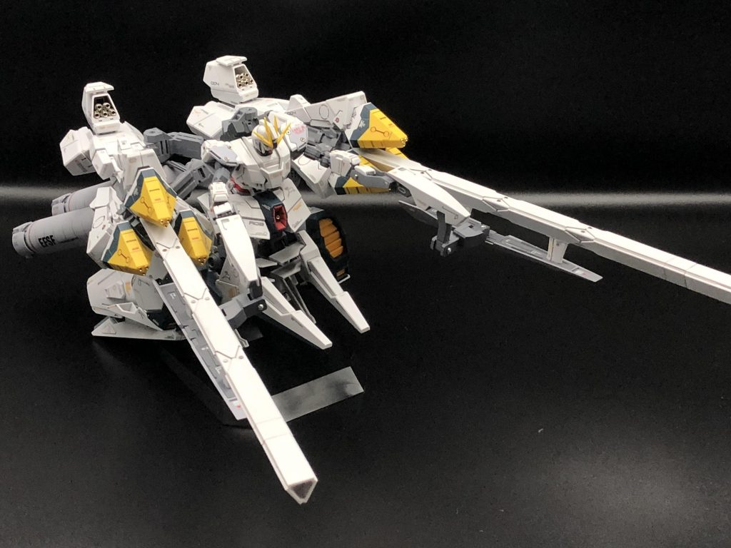 とにかくデカいA装備、これが猛スピードで宇宙を駆け抜ける!