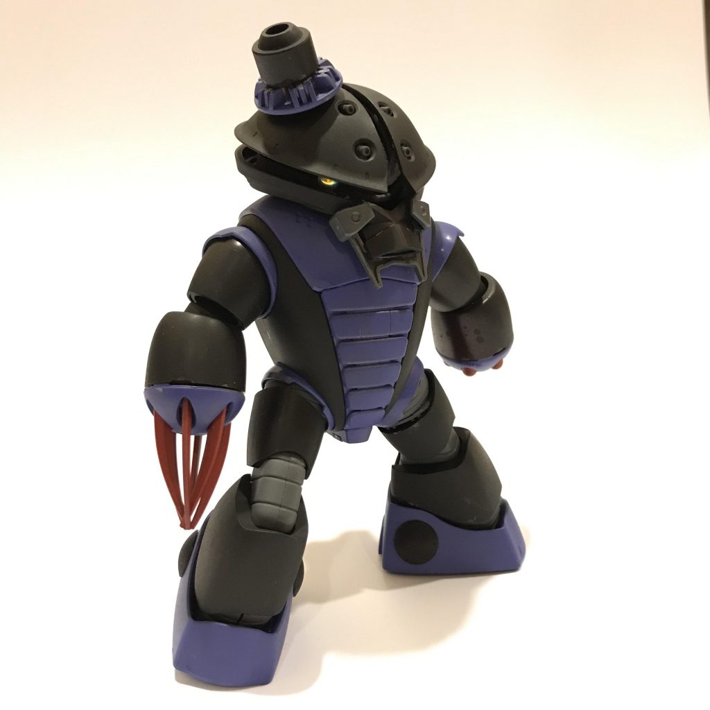 でも可愛いだけじゃないのが元祖アッガイの良いところ！この横目の睨みをきかせたモノアイが渋カッコイイですよね〜〜！
アッガイは奥が深いなぁ！