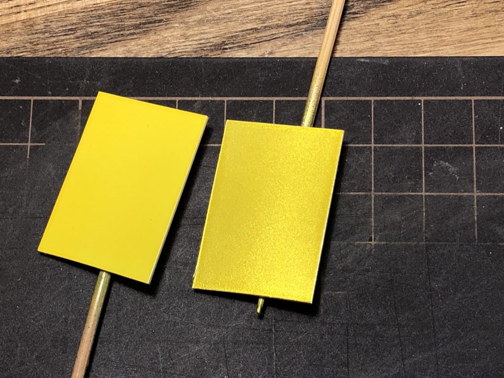 ユニコーンガンダム3号機 フェネクス[ユニコーンモード]–3枚目/制作者：オカムラセイジ