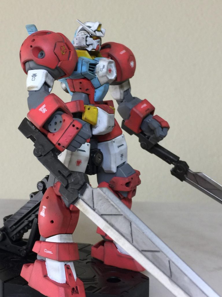ガンダムAGE-1 タイタスの右斜め
アピールショット!
水転写デカールも はじめて
購入した物を 使用しました。
今まで 1番使いやすいかったです。
