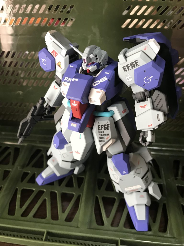 この子、けっこう股関節ゆるゆるですなぁ💦