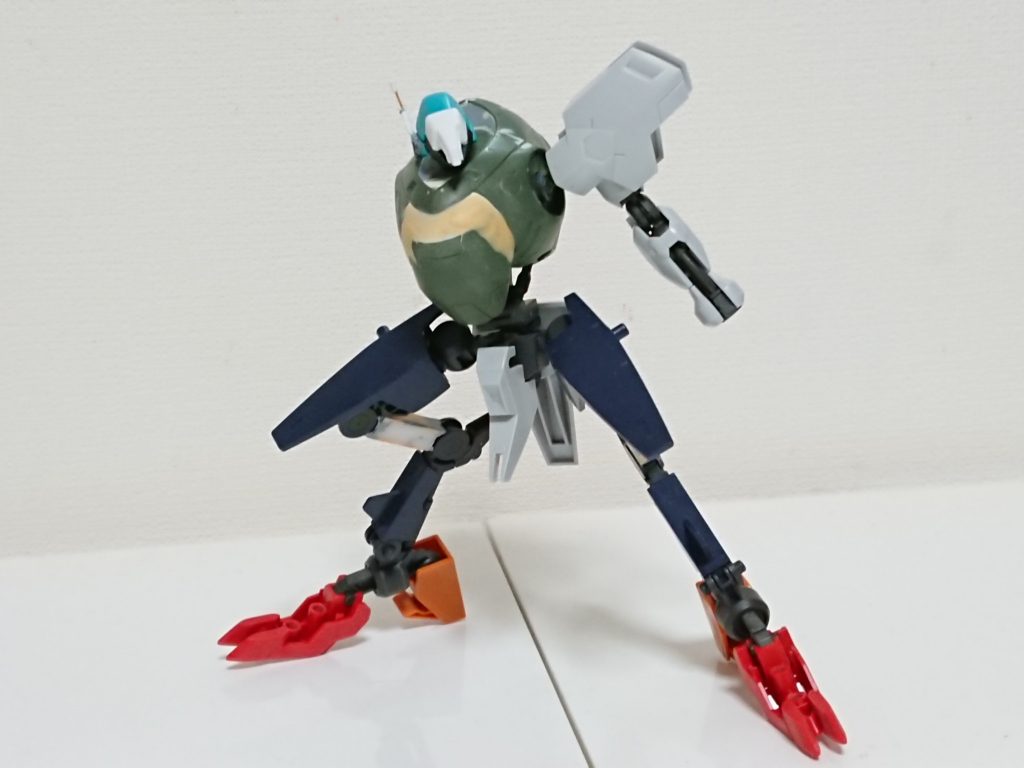 大まかやフォルムを決めるための仮組