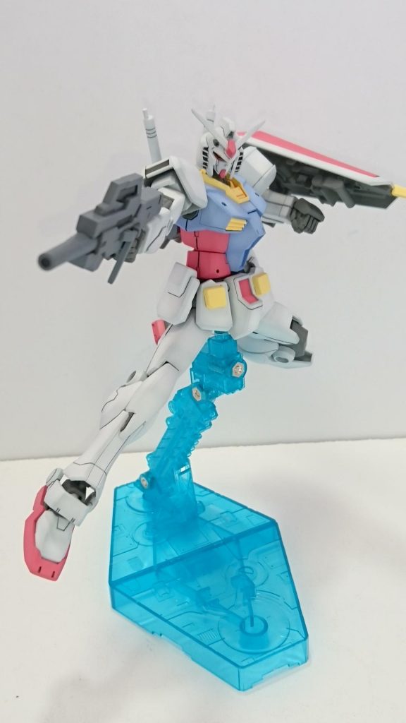 塗装はパステル調にしました。
最近ガンダム系はこの塗装ばかりですね…