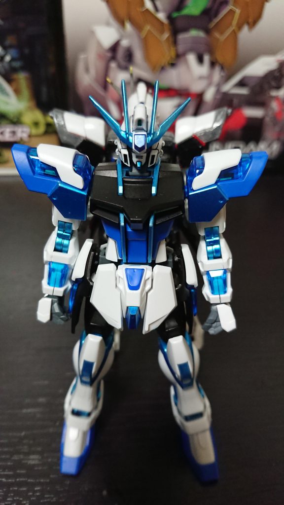 「全てを引き継いで原点を超える!G-EXEMarkⅡ、出るぞ!」
青い瞳が輝く時、全てが始まる....