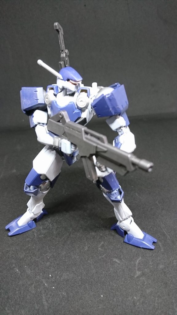 アサルトライフル
獅電のアサルトライフルをそのまま使用武装はテイワズから送られたものである