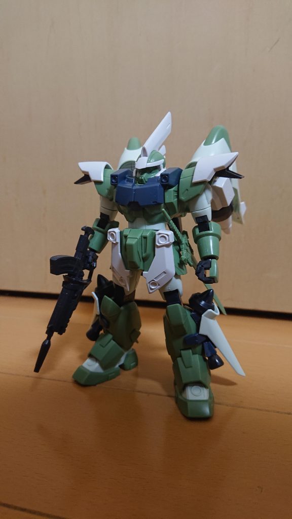 ガンプラとしてのベースもジンハイマニューバです。
