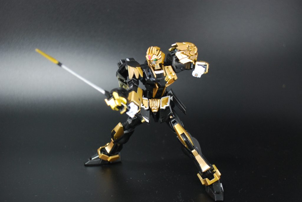 武装はダイスサーベル