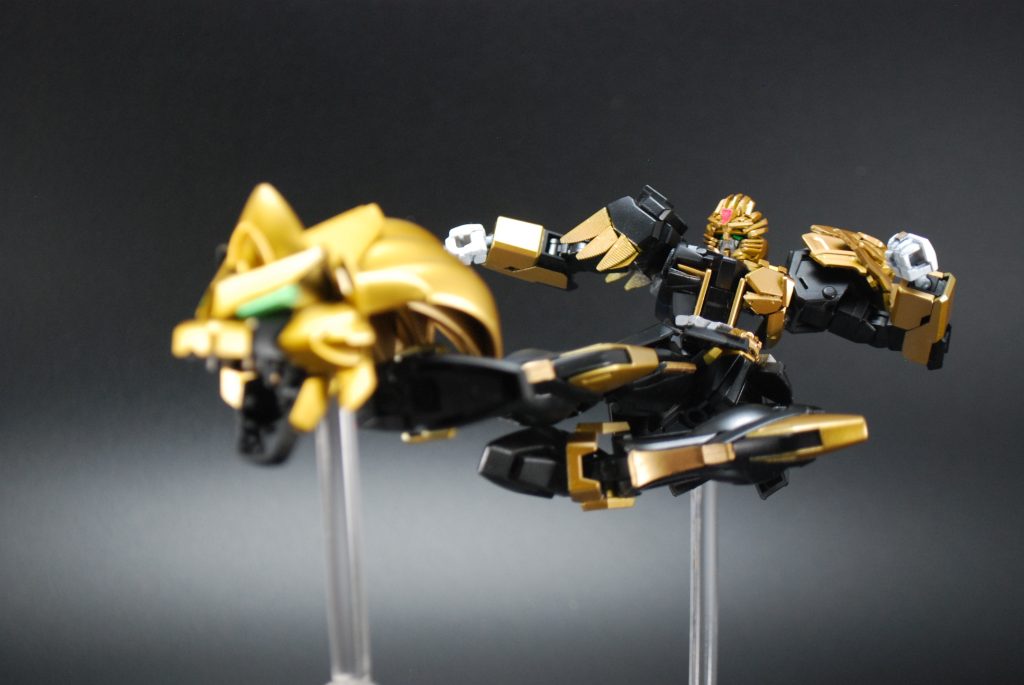 『キックストライク！！』