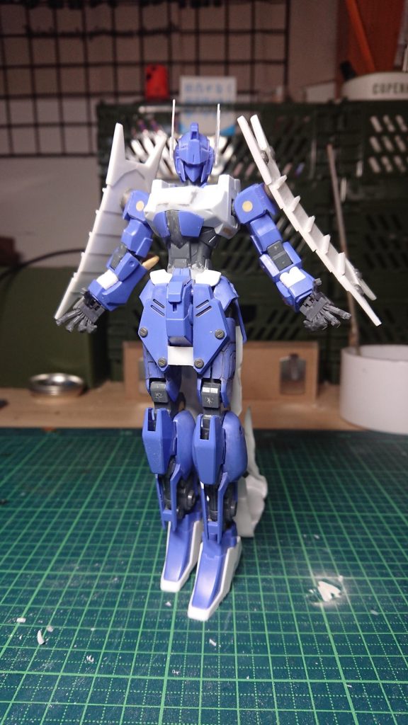 1枚目の写真と比べるとだいぶスタイルも良くなり、元のキャラの体型に近づきました。