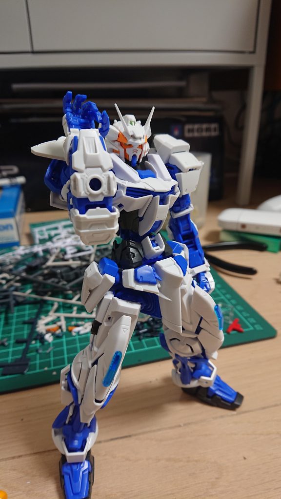 一応塩をかけるあのポーズも制作過程で確認済です