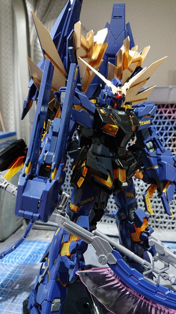 アームドアーマーDEをトップ画の位置より下にずらしました。