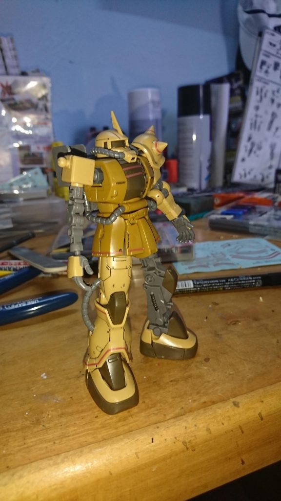 完成 7割の姿です。いいね〜こういう内部フレームが、見える感じが