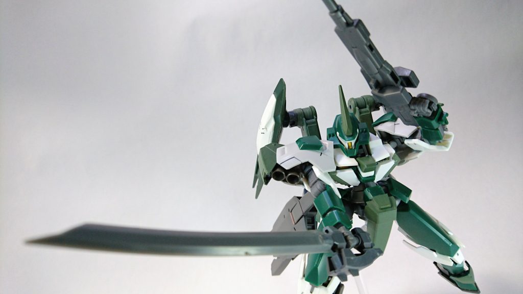 以上となります。

めちゃめちゃ簡単工作＆簡単塗装でしたが全体のバランスは取れたかなと思っています。
鉄血のキットは独特なフレーム構造もあり個人的には改造しづらかった印象です。
オリジナルのガンダムやMSを作っている方々は本当にスゴいなぁと感じました。

最後までお付き合い頂きありがとうございました。
よろしければ評価やコメント、お待ちしております。


それでは、また。