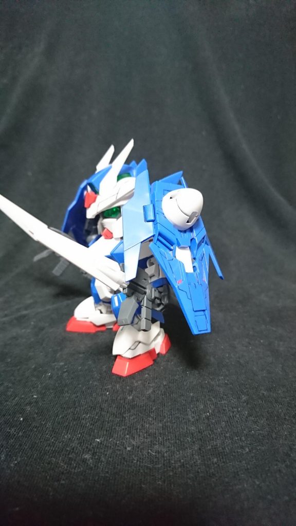 肩はエースユニットポン付けです。