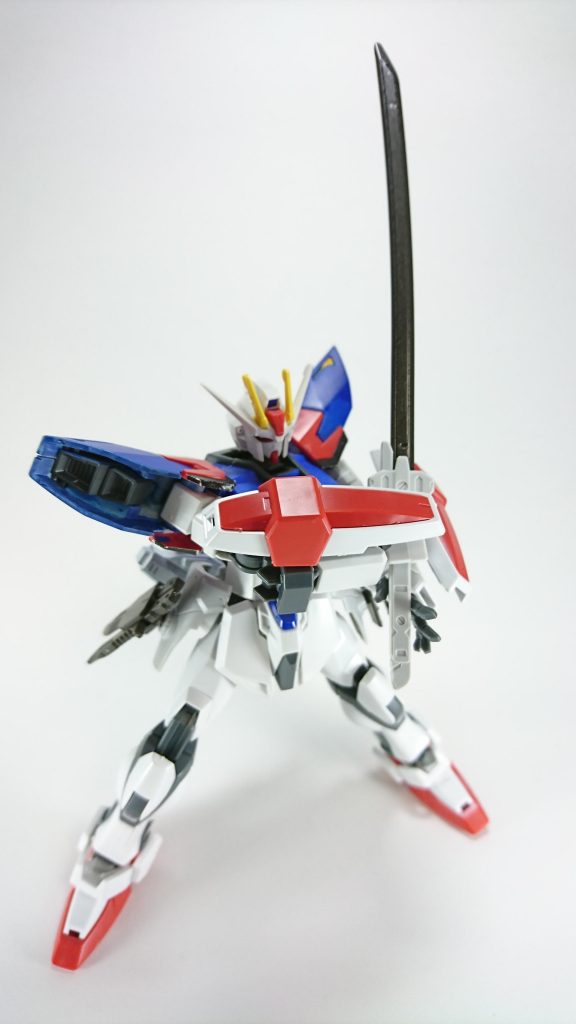 斬機刀「レオ」
専用太刀。左サイドアーマーにマウントされる。ストライクシードの主力兵装。