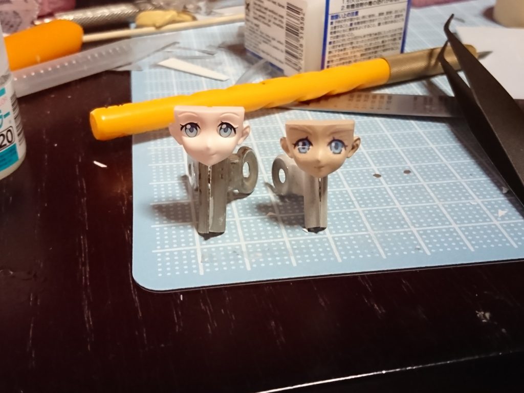 顔部分はアイデカールを自作して作りました。ここも大変。だけどできたときはとても嬉しかった!