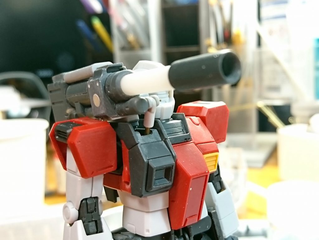 ボールのキャノンをゴニョゴニョしています。