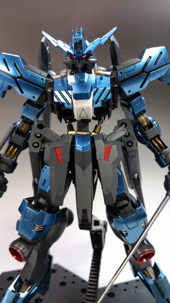 アップで
今は合わせ目消しと塗ること位しかできませんが技術が向上したら、もう1回作りたいです