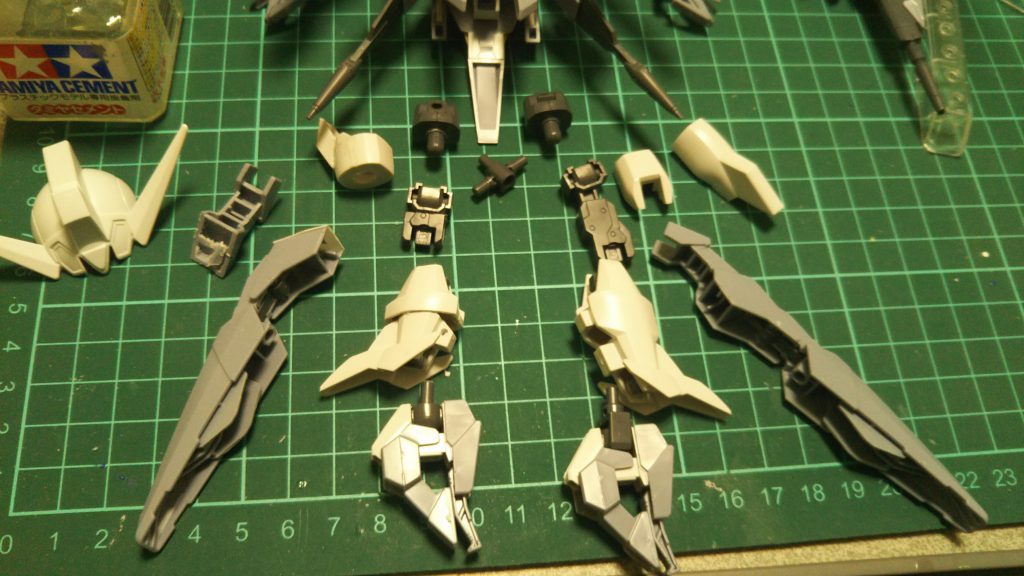 足は元と比べるとこれくらい短縮してます