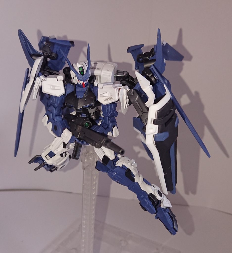 アクション1です。武装は以下の通りとなります。
ビームライフル*1
ヘッドバルカン*2
ノーネームライフル*2
(それぞれスマートガン、ブレイドドラグーン*4搭載)