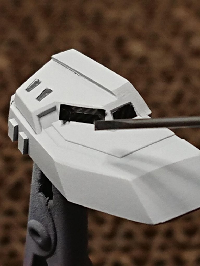 全身の黒いラインはハセガワのカーボンフィニッシュを貼りました