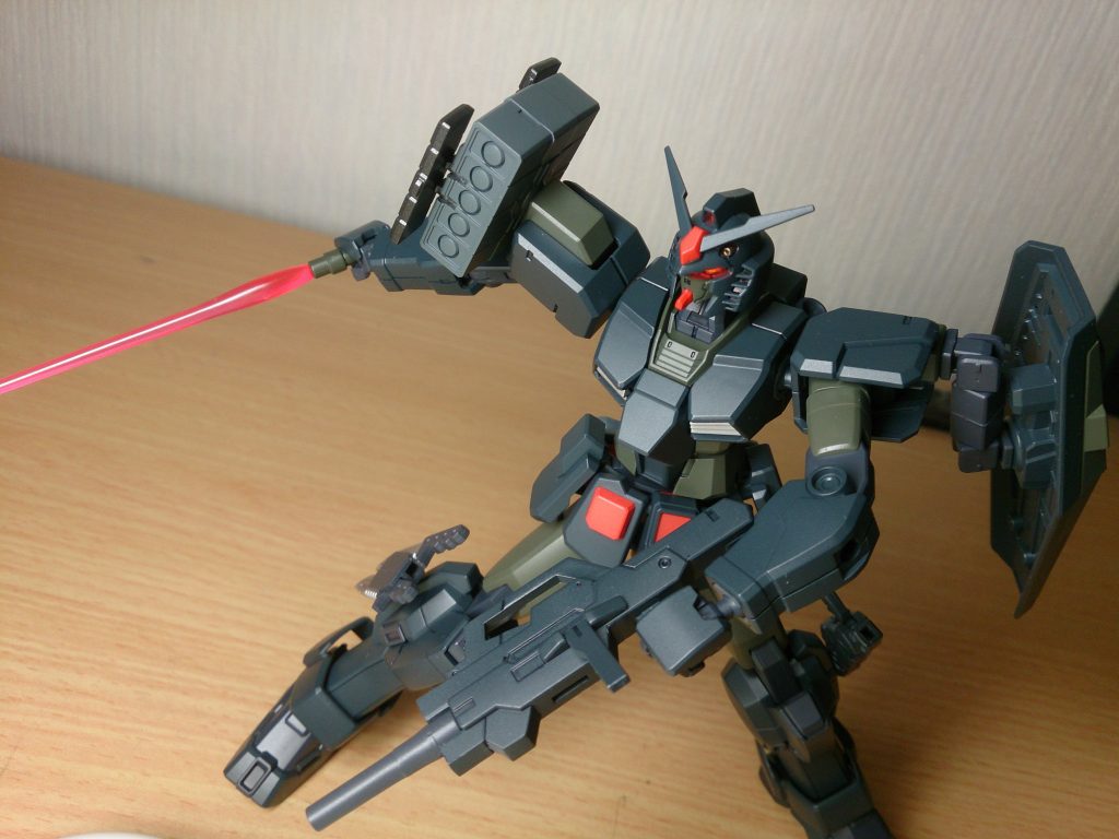 画像加工で申し訳ないですが、EXAMシステムを搭載している脳内設定を反映してみました。ちなみに機体名は前述の「ゴーストジェガンＦ」から拝借させてもらいました。