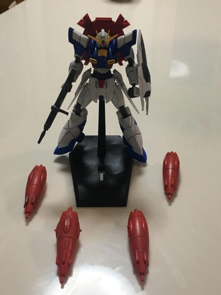 武装はドラグーン4機とライフルとヴェスパー
シールドです