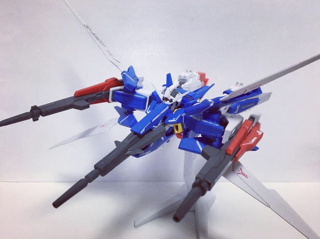 フルアームドストライダー。ビームバルカンが使えなくなりましたがツインドッズキャノンが付いてるので火力はむしろ上がってるのかもしれません。