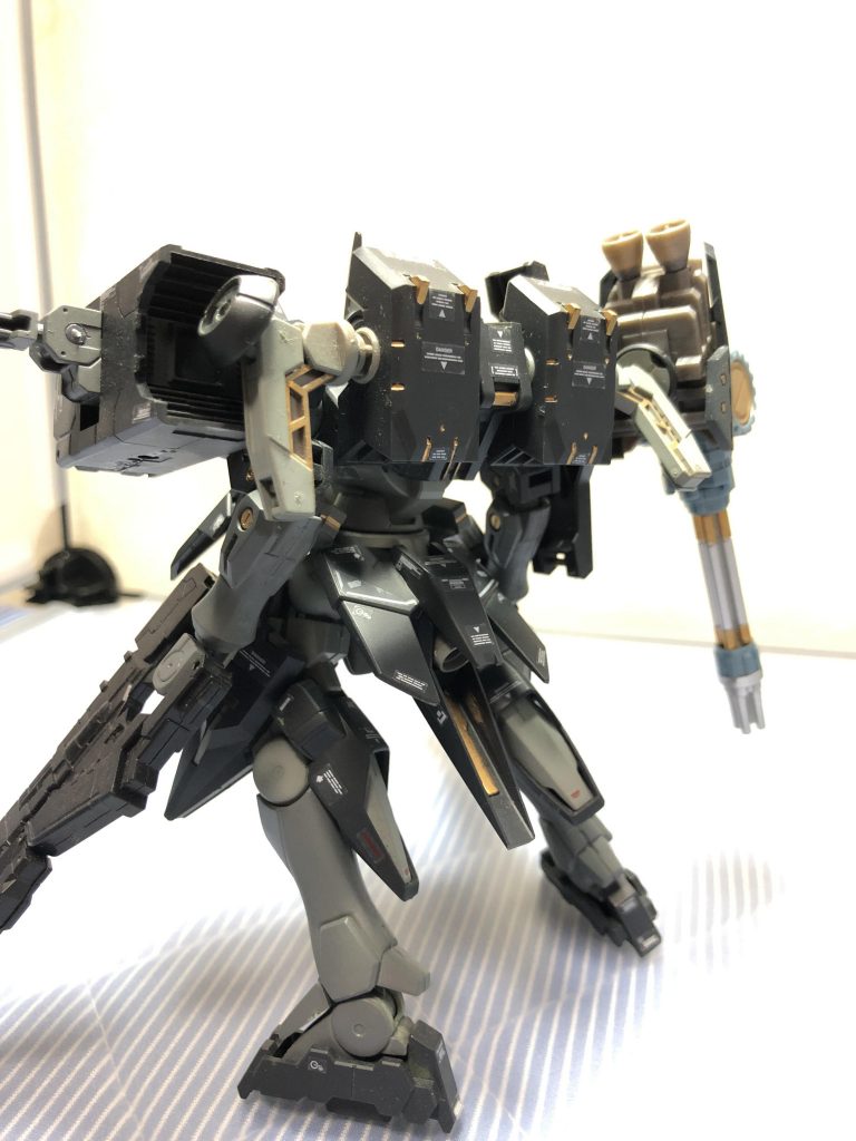 ストライカージンクス–3枚目/制作者：だるだるD