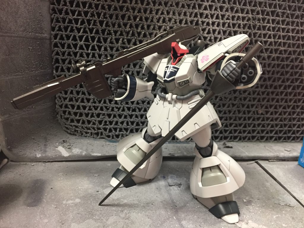 ロイヤルガードチックなドライセン
肩の花は気合いの爪楊枝塗り