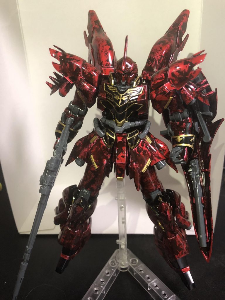 HG シナンジュ ラップ塗装–2枚目/制作者：カロリン