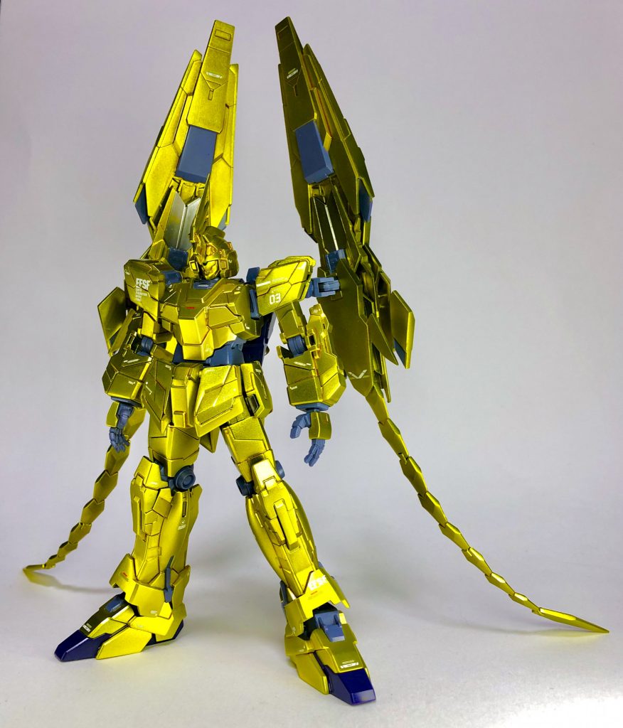 ユニコーンガンダム3号機 フェネクス[ユニコーンモード]–2枚目/制作者：オカムラセイジ