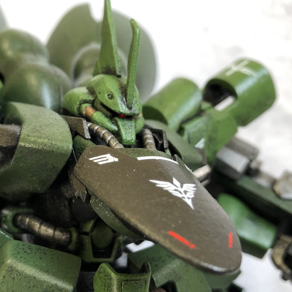 モノアイはKPSのBJで可動します