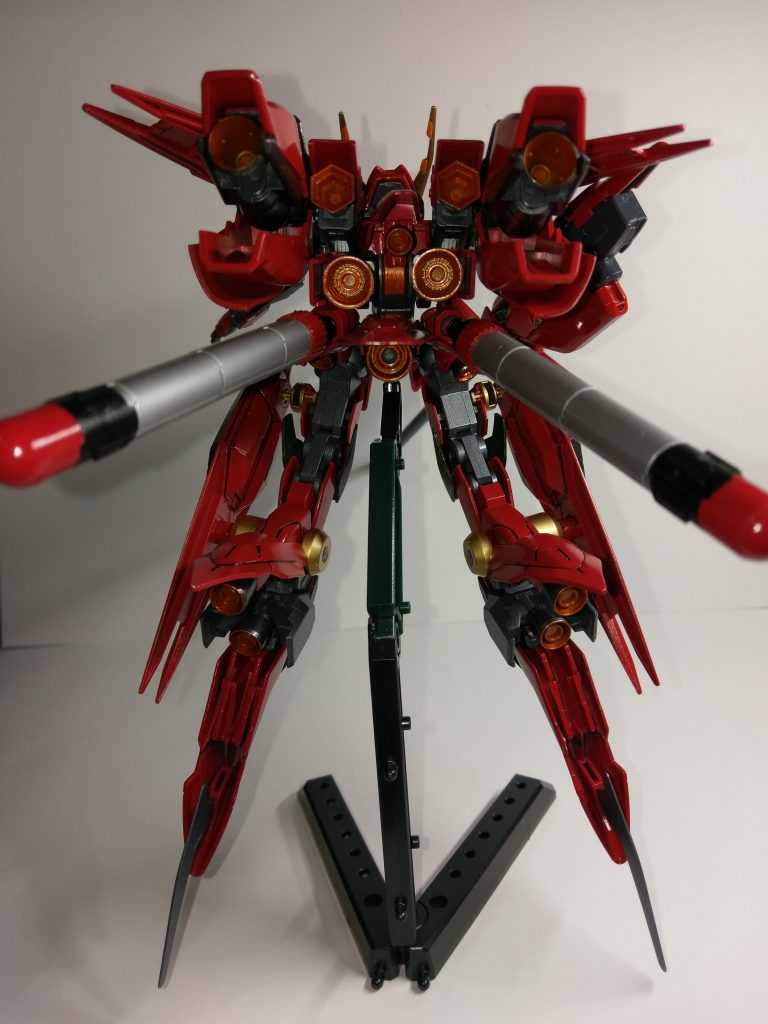 ブキヤの丸タンクとローゼンズールのバックパック。