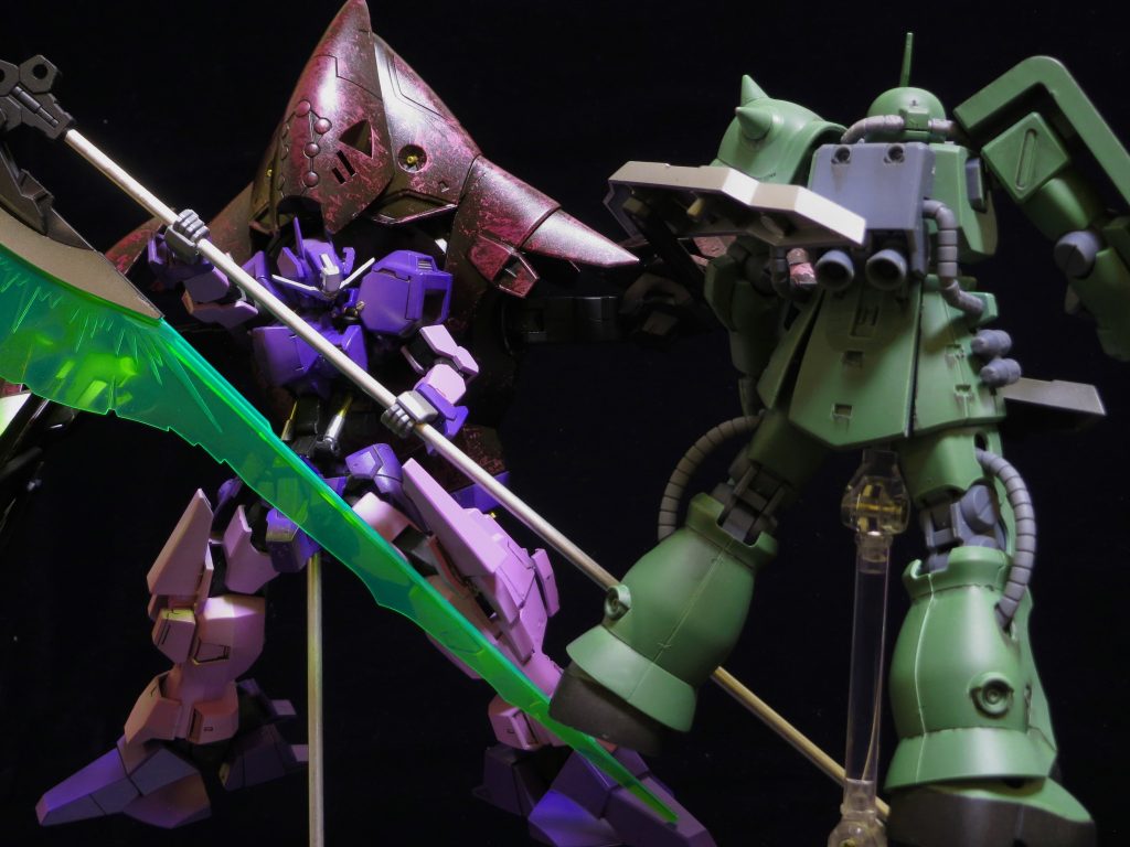 ぶった切るか挟み潰すか。これが本機の主な戦術。