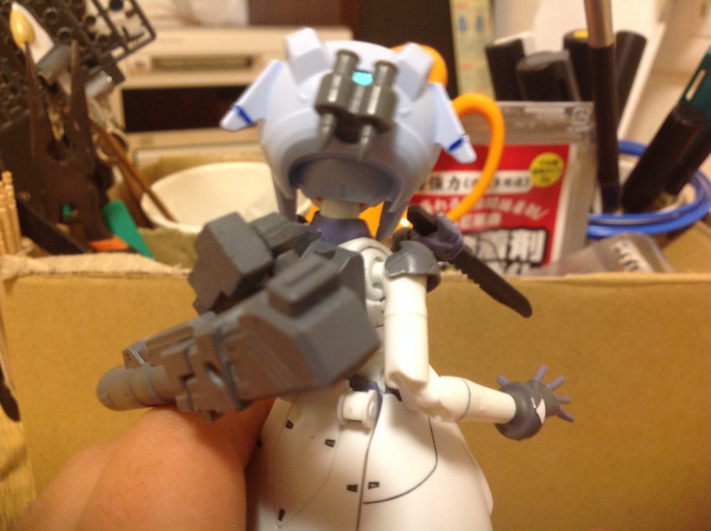 後ろから
後ろの髪をMSGの徹甲弾に